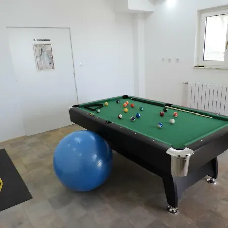 Holiday home Anteana With View And Pool Of 60m2 Solin