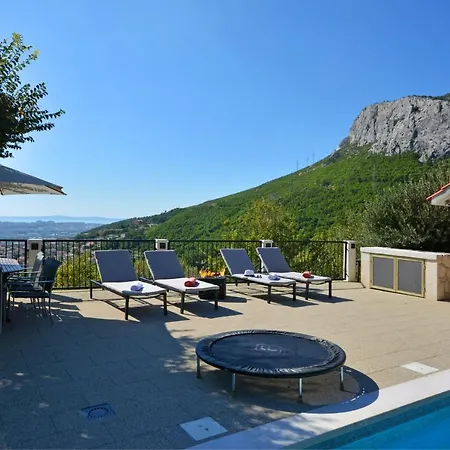 Anteana With View And Pool Of 60m2 Solin