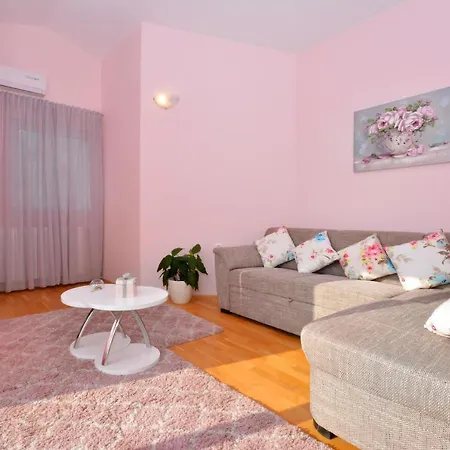 Anteana With View And Pool Of 60m2