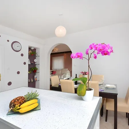 Anteana With View And Pool Of 60m2